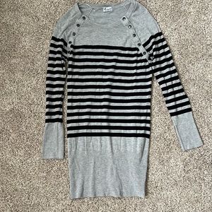 Thyme maternity and nursing sweater